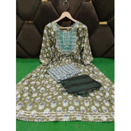  Naira Cut Kurta With Trouser And Dupatta